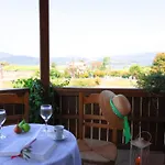 Porto Nirikos Apartment