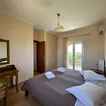 Porto Nirikos Apartment *