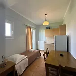Porto Nirikos * Lefkada City