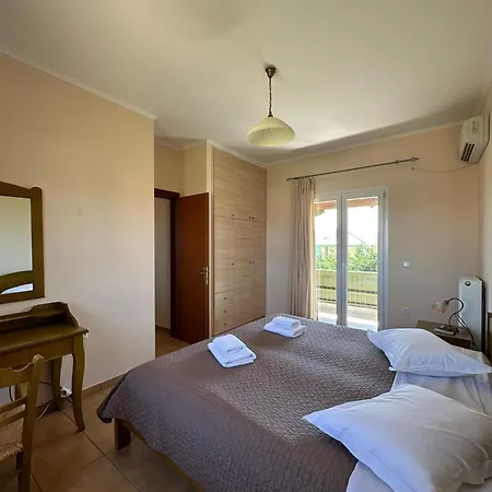 Porto Nirikos Апартаменты *