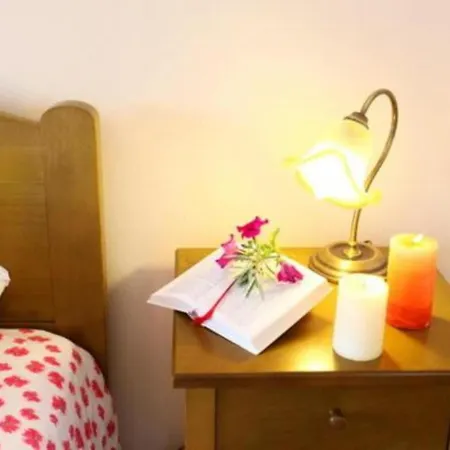 公寓 Porto Nirikos *