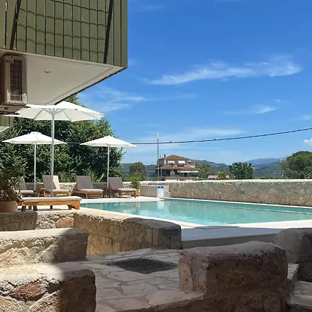 Porto Nirikos Appartement *