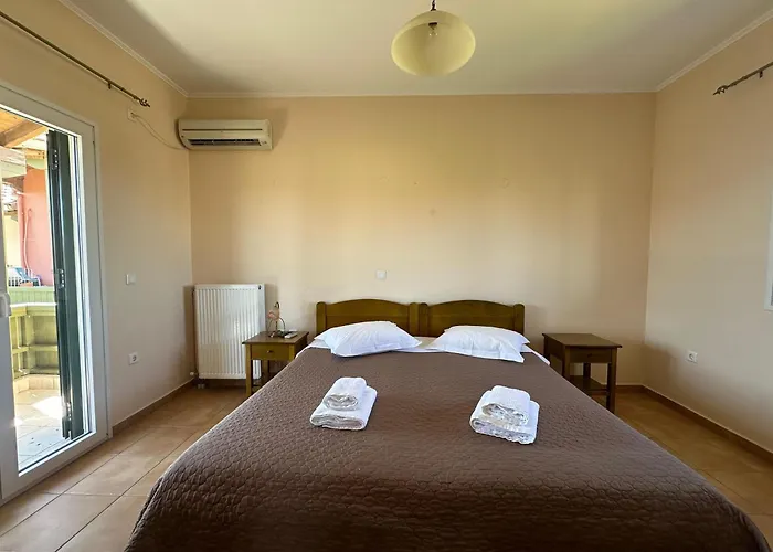 Porto Nirikos Apartment