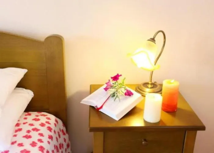 公寓 Porto Nirikos *