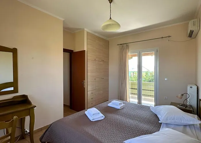 Porto Nirikos Apartment Lefkada City