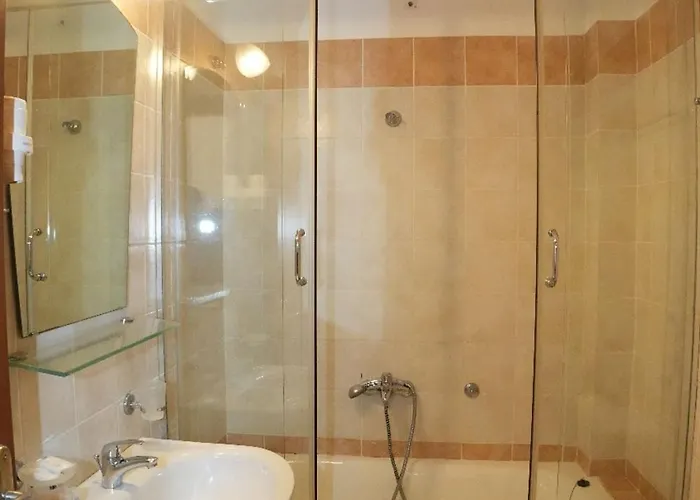 Porto Nirikos * Lefkada City