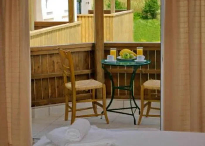 Porto Nirikos Apartment *